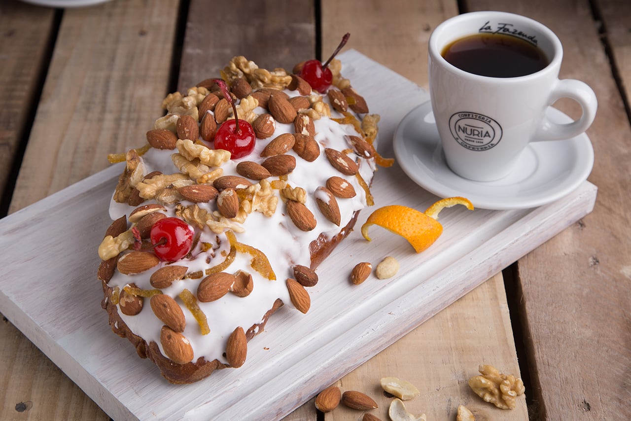 Stollen, tradicional pan dulce alemán.