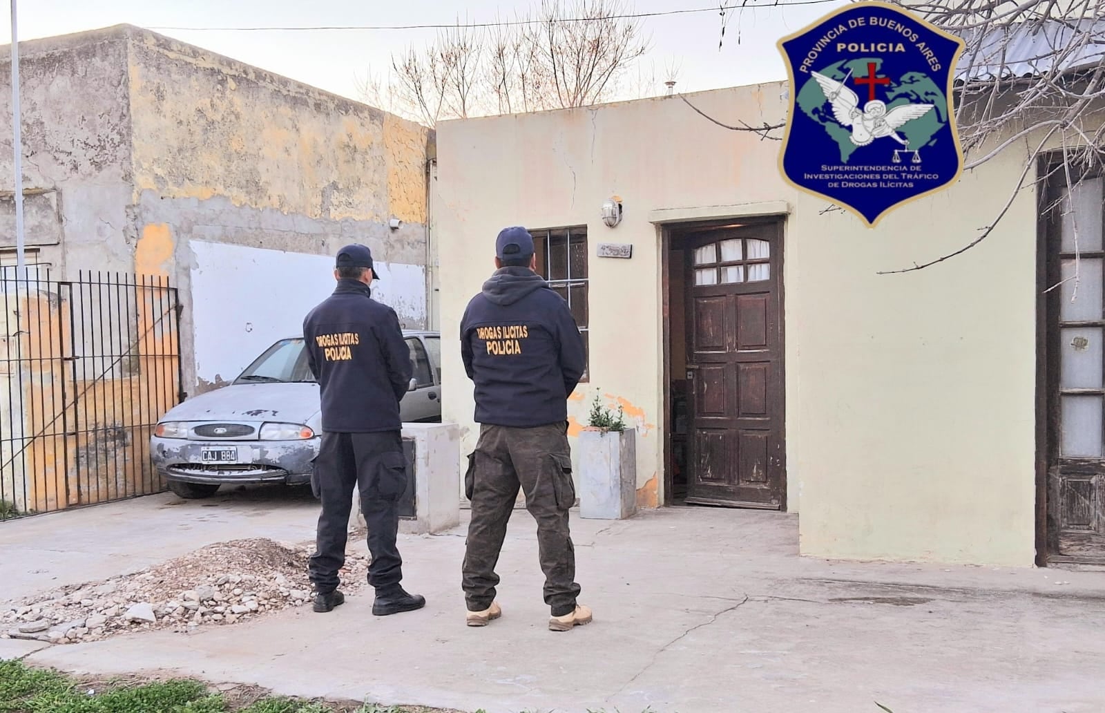 Tres Arroyos: allanamientos antidrogas simultaneos en tres domicilios particulares