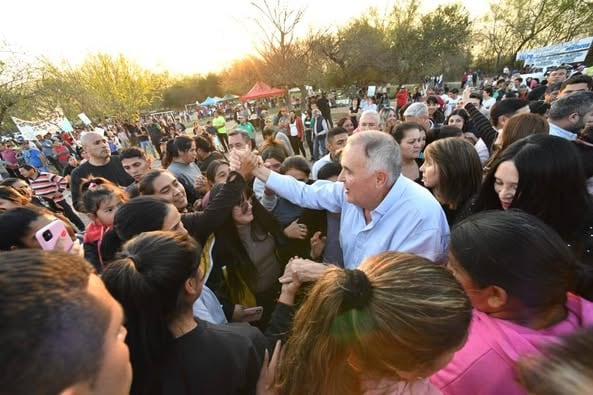 El mandatario agradeció a los vecinos por la paciencia durante la obra y valoró el trabajo conjunto con autoridades locales.
