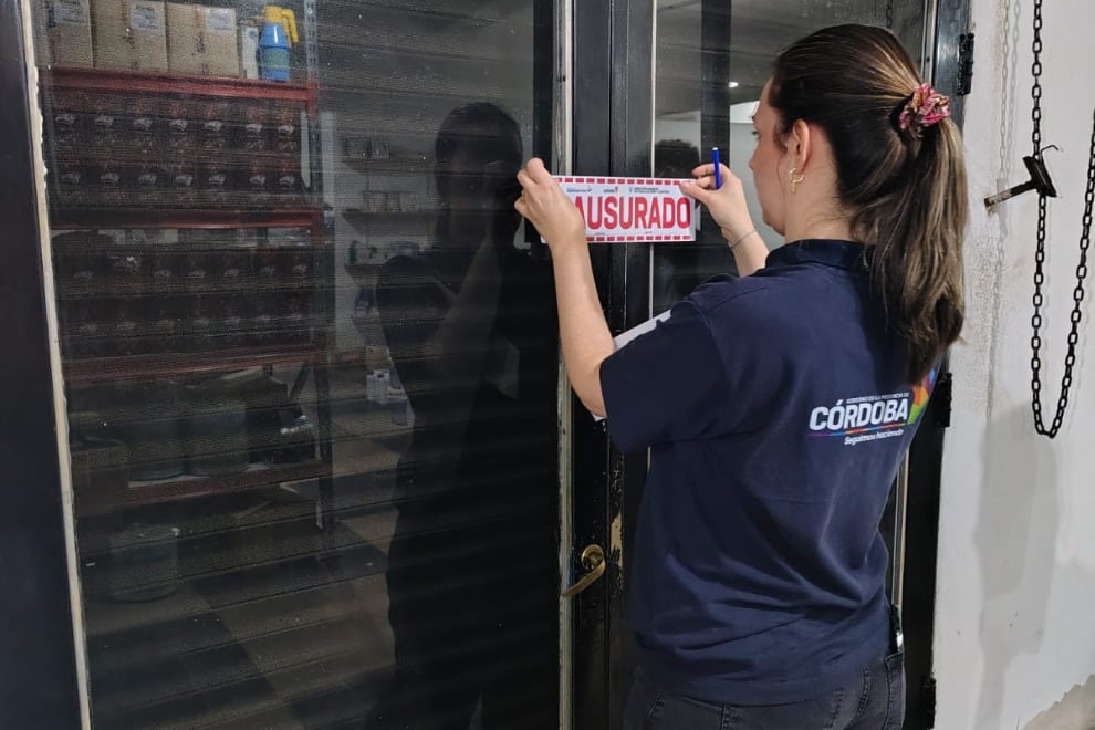 Los comercios clausurados en las localidades de Lozada y Río Segundo.