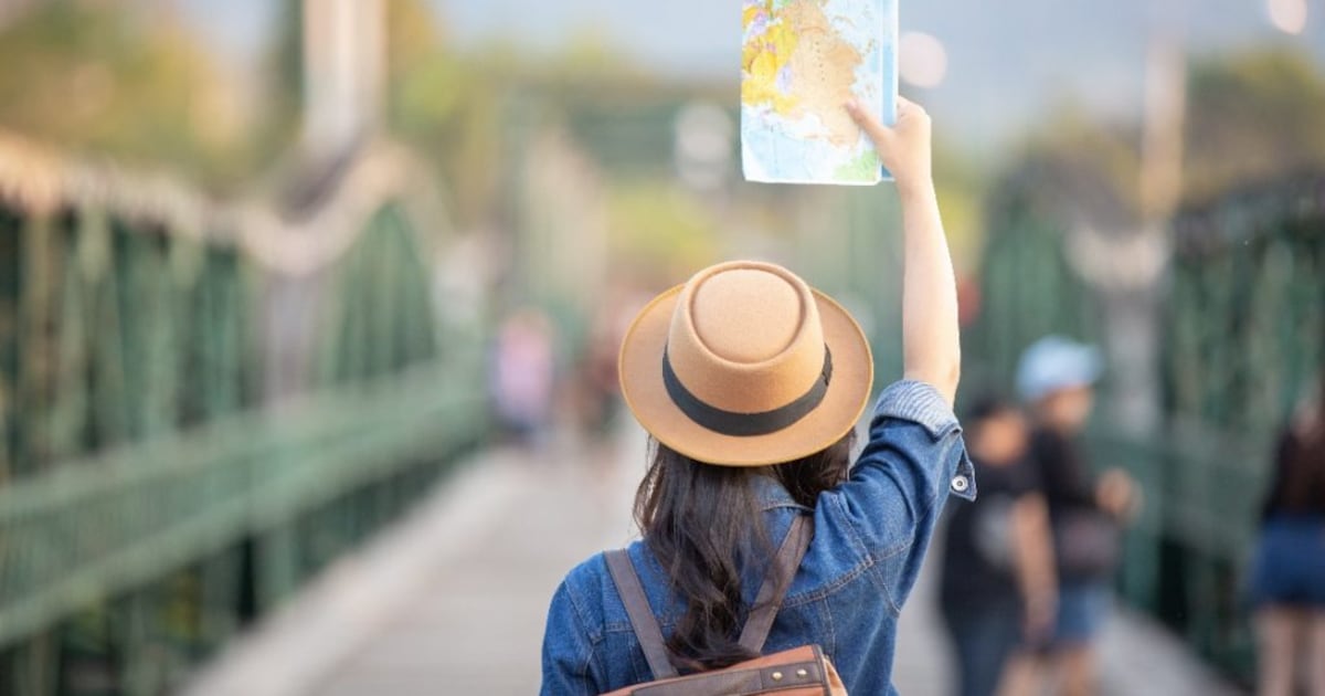 Cómo encontrar verdaderas ofertas de vuelos y viajes con la <b>inteligencia artificial</b> de Google thumbnail