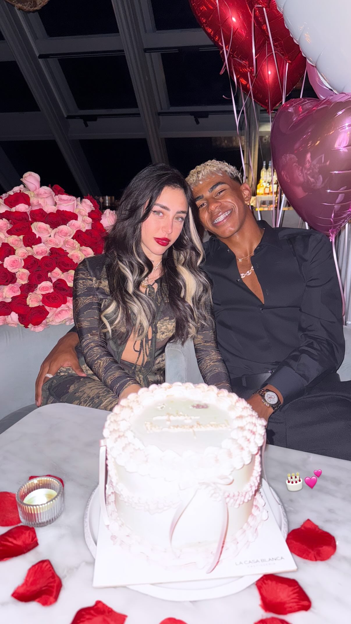 Nicki Nicole y Lamine Yamal, juntos en el 25° cumpleaños de la cantante rosarina. (Instagram @lamineyamal)