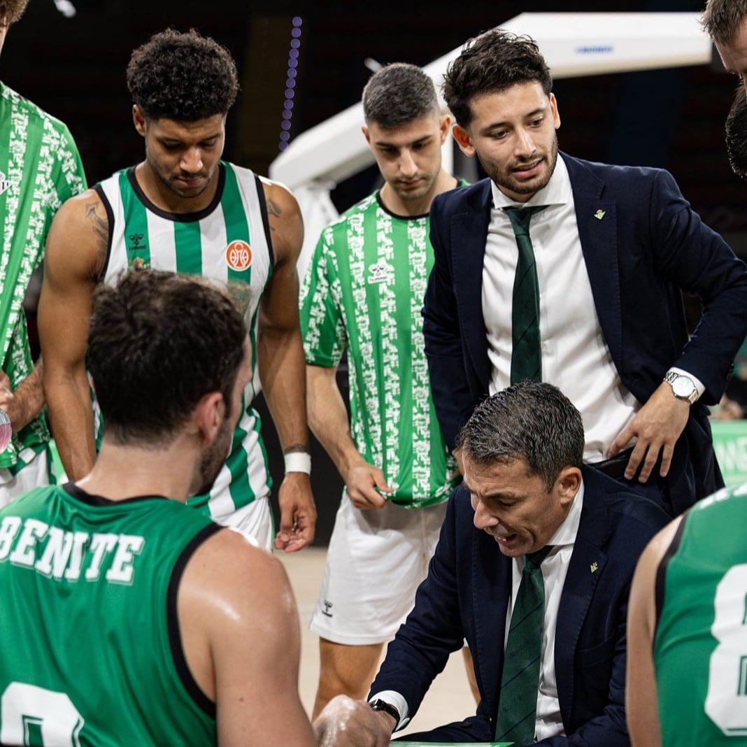 El puntaltense Juan Ignacio Diez De Acharan, fue convocado al staff de la Selección Argentina de básquet.