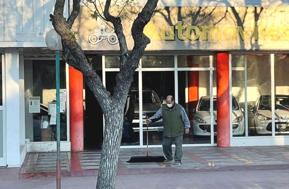 Adrián Caltabiano, el candidato que seguirá pasando el lampazo