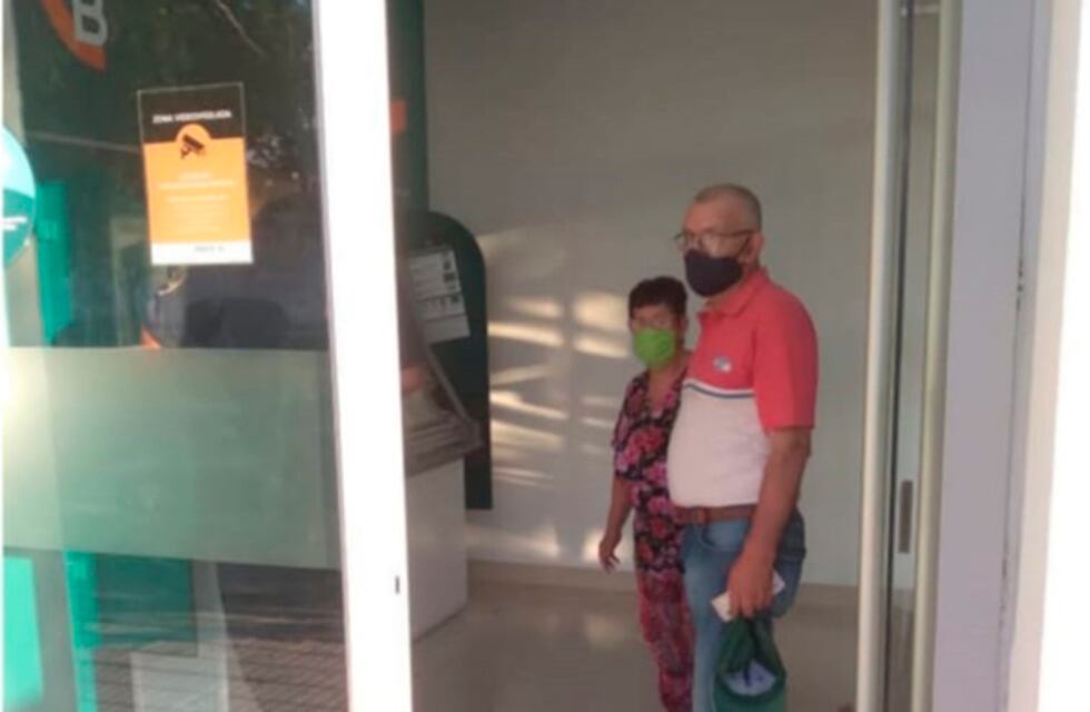 Villa María: dos policías salvaron a una pareja de jubilados de ser estafada
