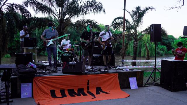 Arroyito volvió a sentir rock de la mano de UMIA