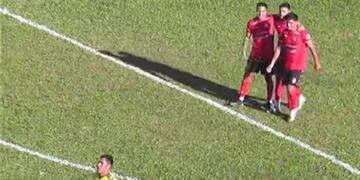 El segundo gol de Ibañez fue festejado con entusiasmo