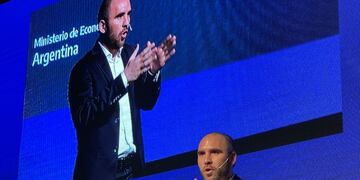 El ministro Martín Guzmán durante una visita a la provincia de Córdoba en campaña (Archivo)