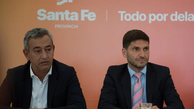 El intendente de Rosario y el gobernador de Santa Fe se despidieron del papa Francisco.
