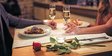 Cita male sal: invitó a su novia a un famoso lugar de comidas de Mendoza, no le gustó para nada y su reacción se volvió viral (imagen ilustrativa)