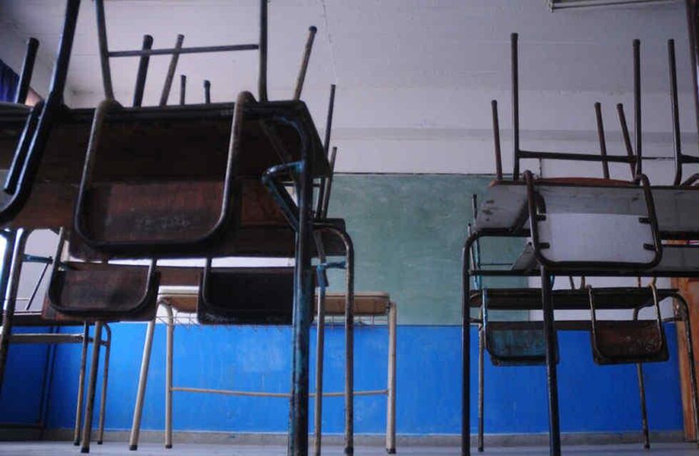 Gremios docentes realizan un paro por 48 horas para rechazar las clases presenciales en la Ciudad