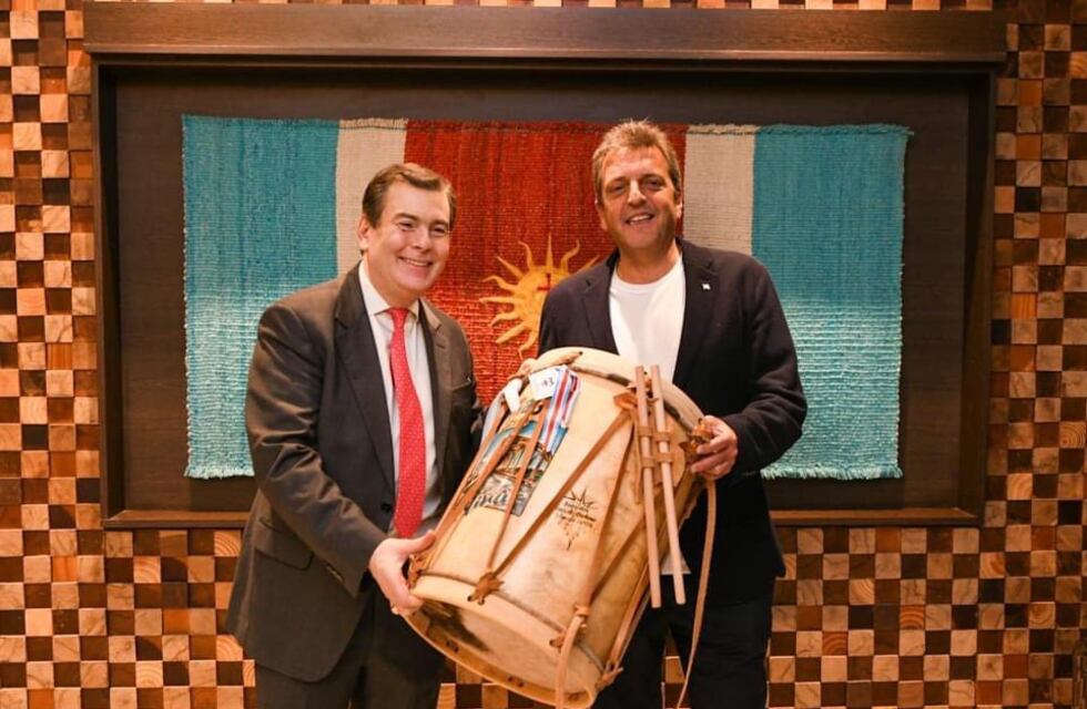 Sergio Massa, en Santiago del Estero, cargó contra Milei sin nombrarlo: “Algunos desprecian el interior de la Argentina”