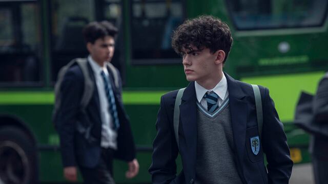 ¿Poco tiempo? Tres series apasionantes para ver en apenas un día en Netflix.