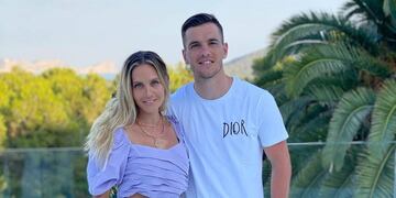 El "Monito" tiene 26 años y vive en Europa junto a la modelo rosarina.