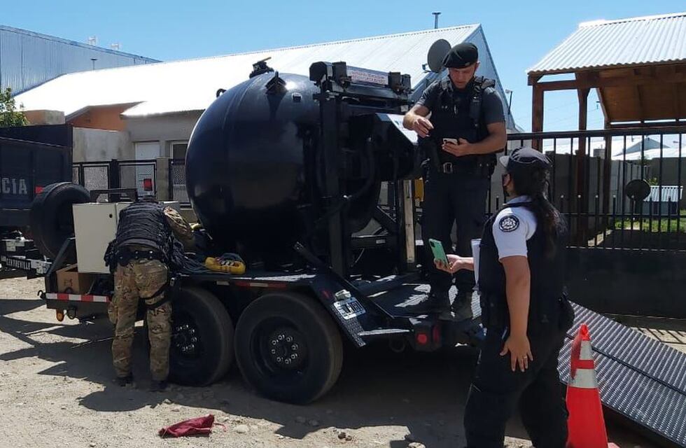 Un nene que buscaba leña terminó encontrándose con un proyectil enterrado en Bariloche