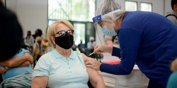 Llegaron más dosis de vacunas contra el coronavirus a Santa Fe. (Gobierno de Santa Fe)