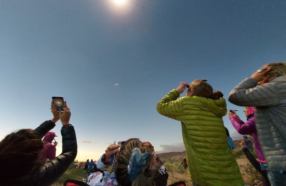 Argentina se paralizó ante el eclipse total solar, que recién se repetirá en 2048