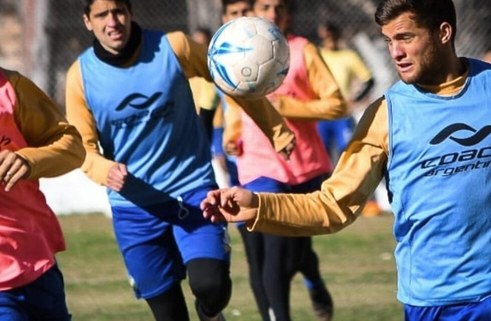 Juventud y Estudiantes jugaron sus partidos este viernes