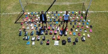 El proyecto en común de los coleccionista de botines.