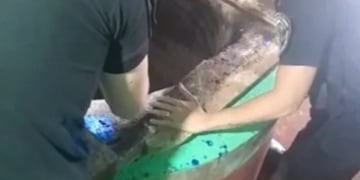 Cayó a un pozo de 20 metros y fue rescatado por la Policía en Oberá.