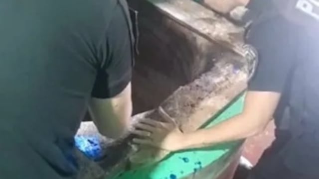 Cayó a un pozo de 20 metros y fue rescatado por la Policía en Oberá.