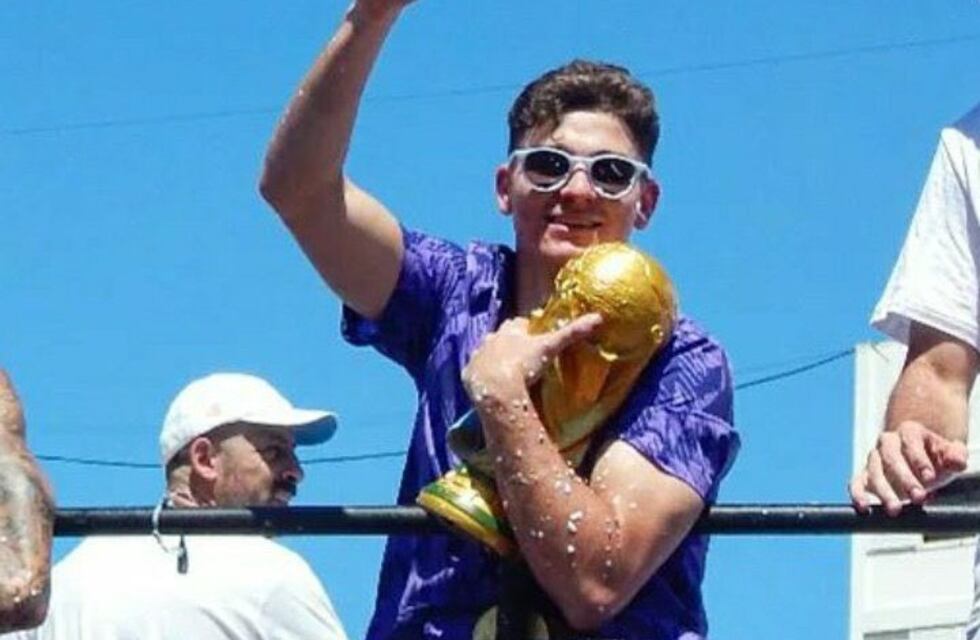 Un vecino de Calchín plasmó a Julián Álvarez en su piel con un insólito diseño