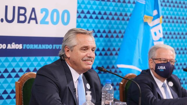 El presidente Alberto Fernández durante un acto de la UBA. (EFE/ Presidencia Argentina)