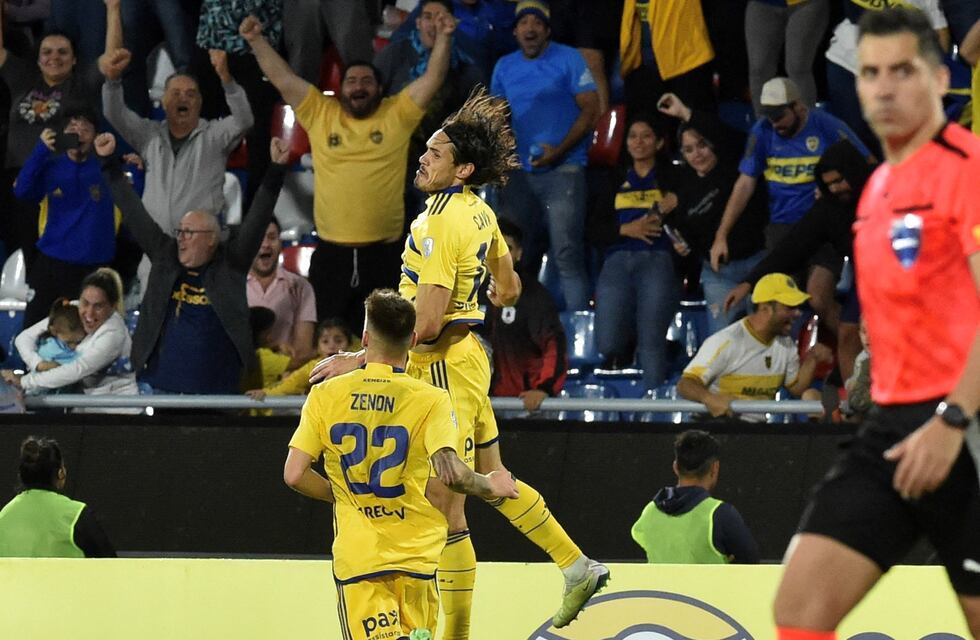 Boca lo dio vuelta en Paraguay y le ganó 2 a 1 a Sportivo Trinidense