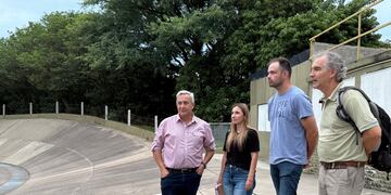 Bárbara Chivallero y Nicolás González en el Club Ciclista de Rafaela