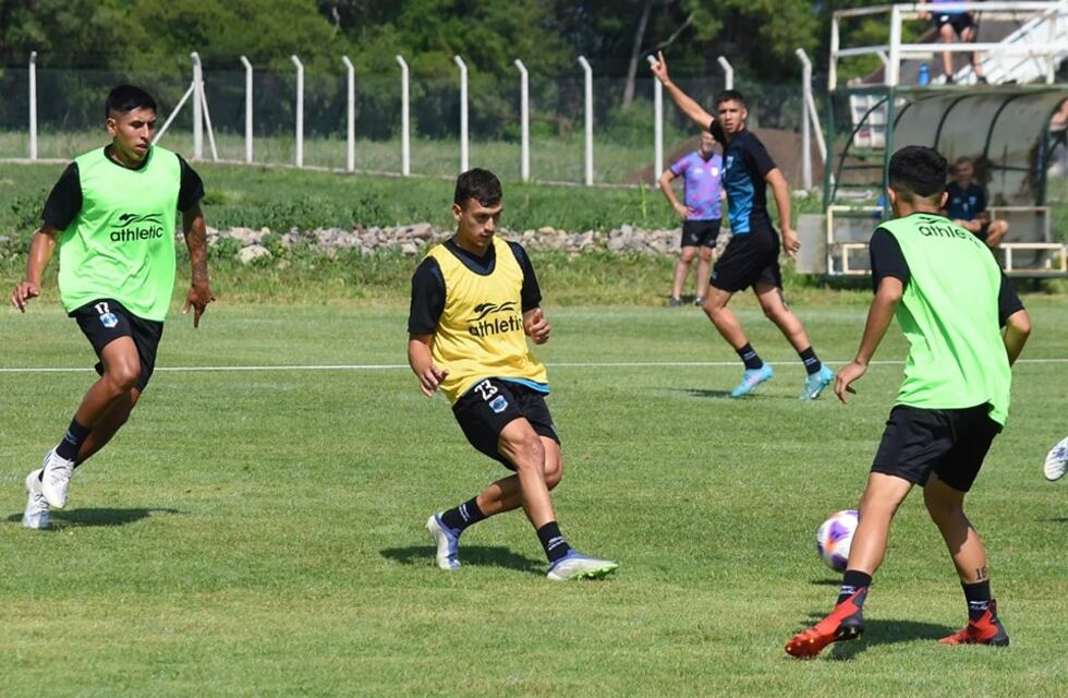 Con altas expectativas, el “Lobo” jujeño continúa en Salta su preparación