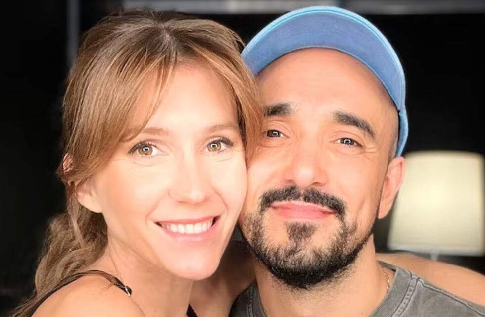 Nació Rosario, la hija de Abel Pintos y Mora Calabrese: “Nuestra primavera”