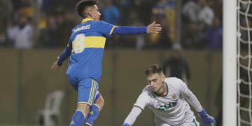 Fernández grita el 1 a 0 en Salta (Foto: Prensa Boca).