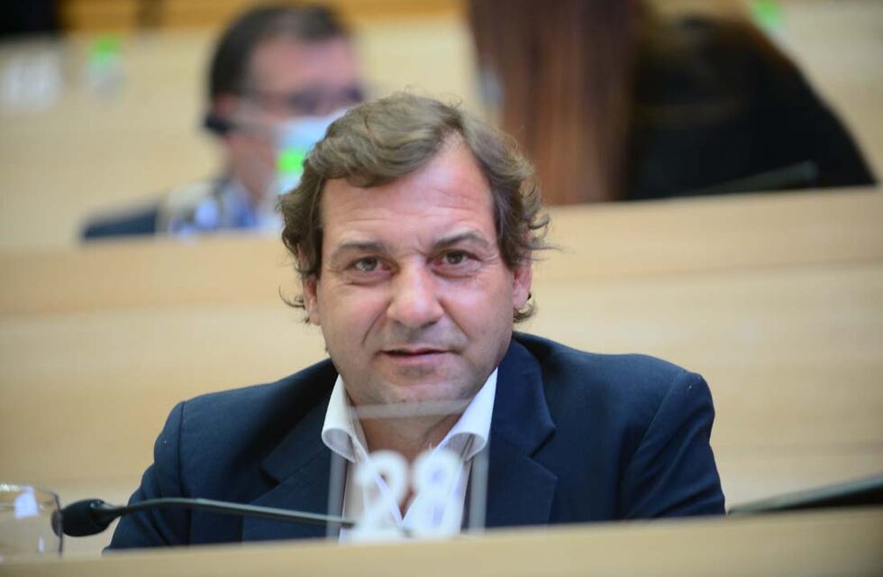 “Para Mosquera, estamos en el país de las maravillas”, aseguró un legislador cordobés