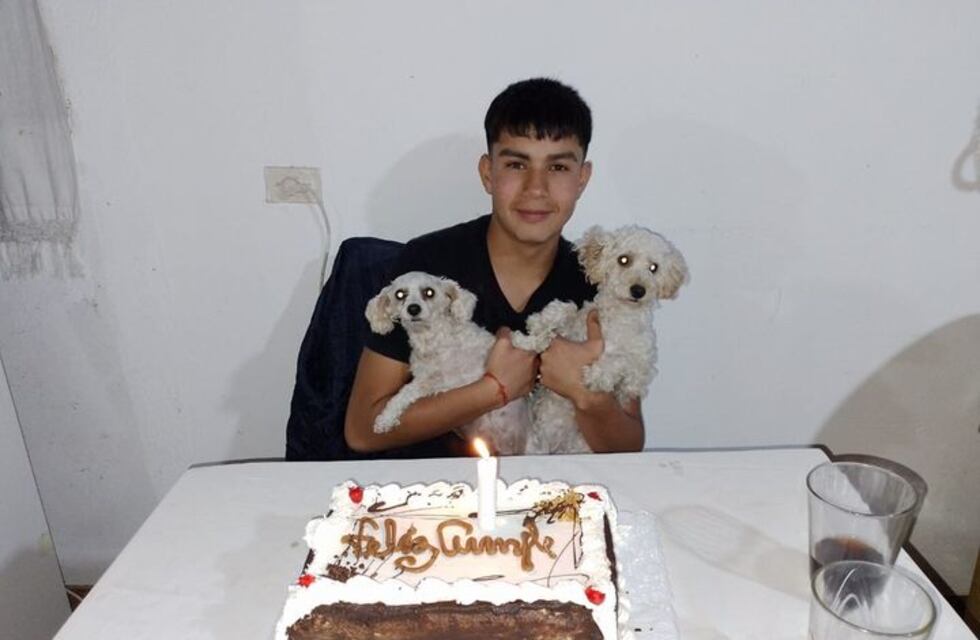 Picada de autos en Pérez: se entregó el hombre sindicado como el conductor del Suzuki Swift blanco