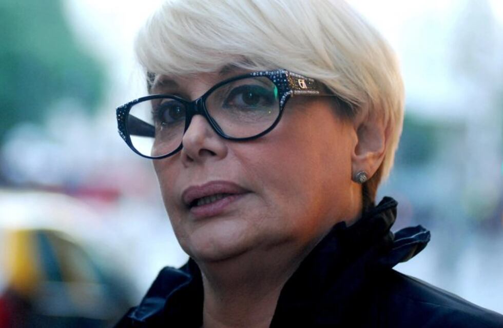 Carmen Barbieri fue trasladada a terapia intensiva: “Los dos pulmones están complicados”