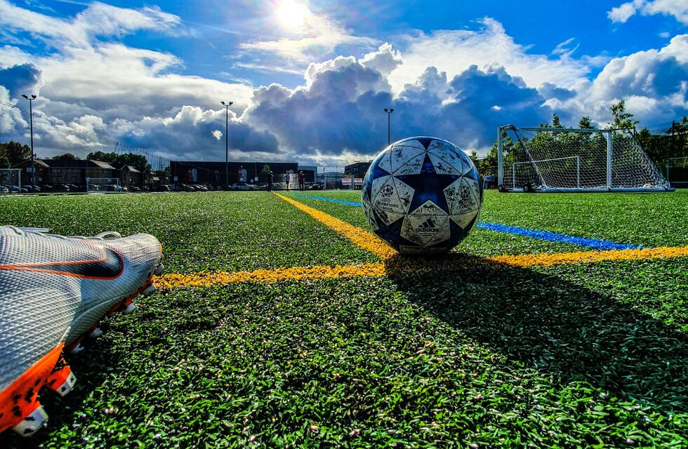 Convalidó un gol y lo molieron a golpes: escándalo en un partido al sur de Córdoba