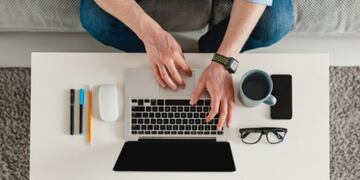 Qué empleo remoto pagan 72.000 dólares anuales.