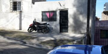 La Policía de Homicidios investiga una balacera y muerte en barrio Müller.