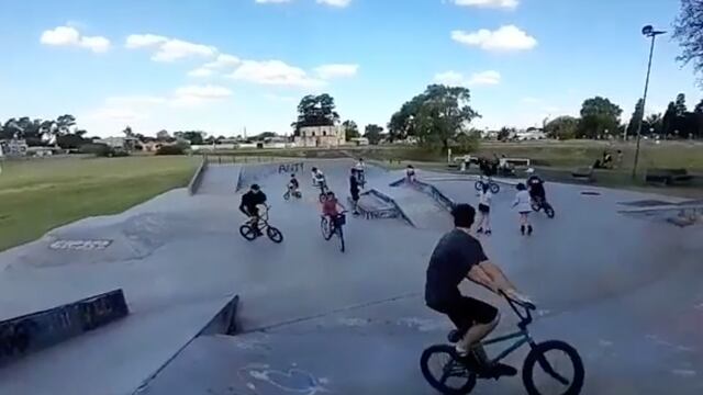 Polémica por el Skate Park en Azul