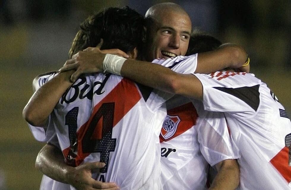 Jugó en River, Italia y ahora tiene su propia ferretería tras retirarse