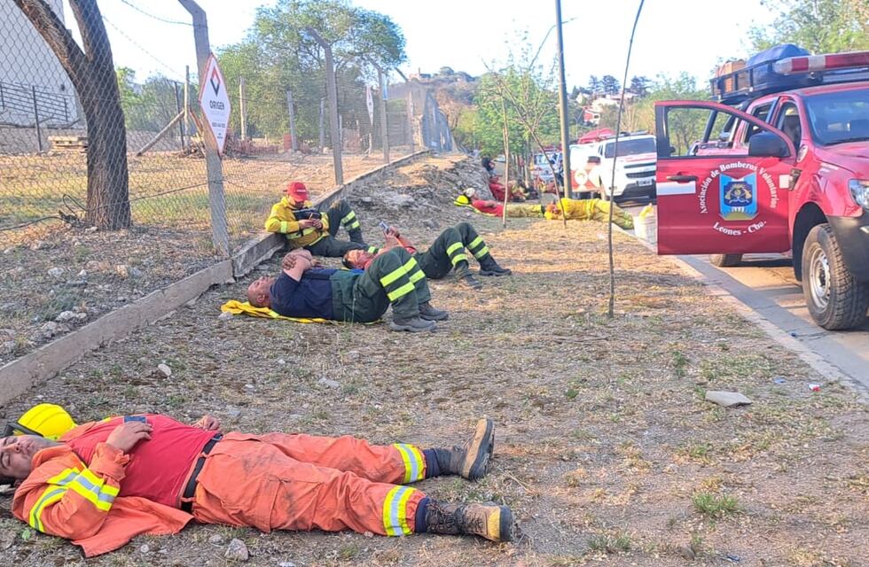 Bomberos: verdaderos héroes que lucharon contra el fuego en Punilla