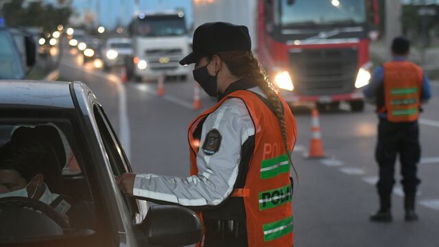 Vuelven las salidas por DNI en Mendoza.