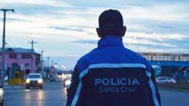 Un policía que estaba de franco ayudó a una mujer víctima de un robo en su domicilio en Rio Gallegos