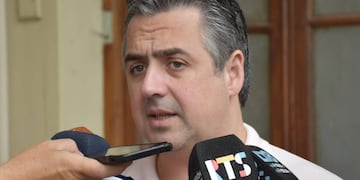 El funcionario provincial admitió que la grabación del mensaje mafioso genera "dudas".