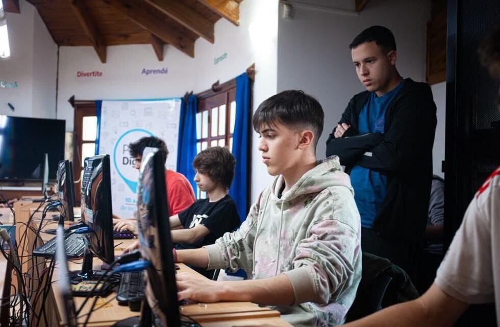 El “Ushuaia Joven” realizó su torneo de League of Legends en el Punto Digital