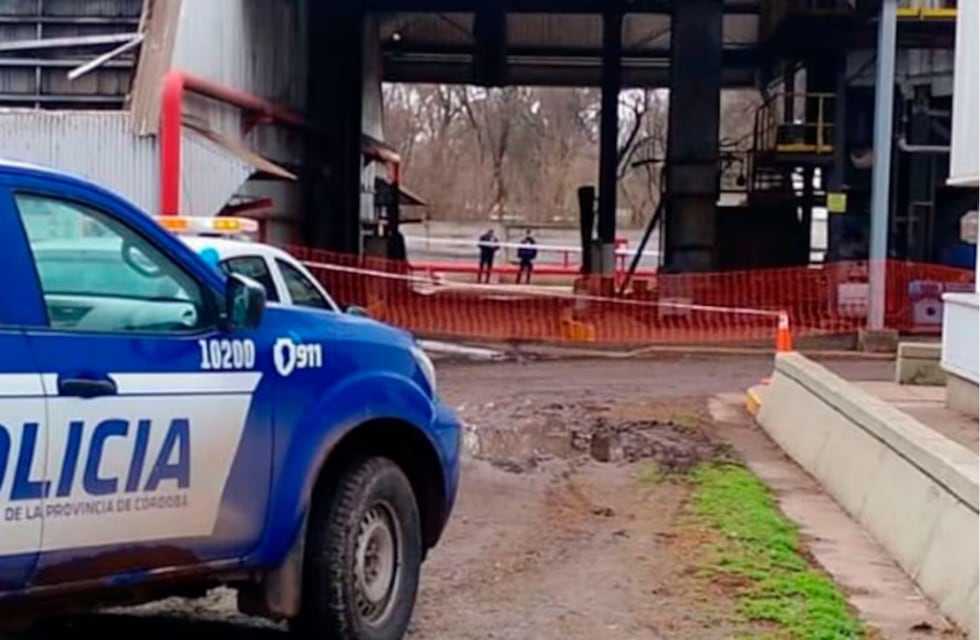Tragedia: un hombre murió al caer 10 metros en una planta industrial en Córdoba