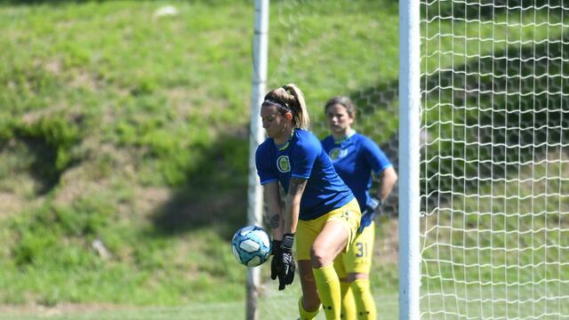 La arquera Micaela Bianchi también manifestó que dejó el equipo por cuestiones extradeportivas.