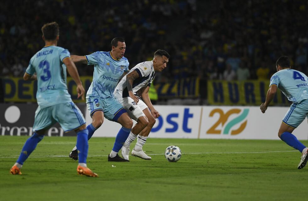 Fue sugerido a Boca y brilla en Talleres: quién es el “mejor jugador del fútbol argentino”