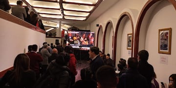 Comenzó la asamblea universitaria.