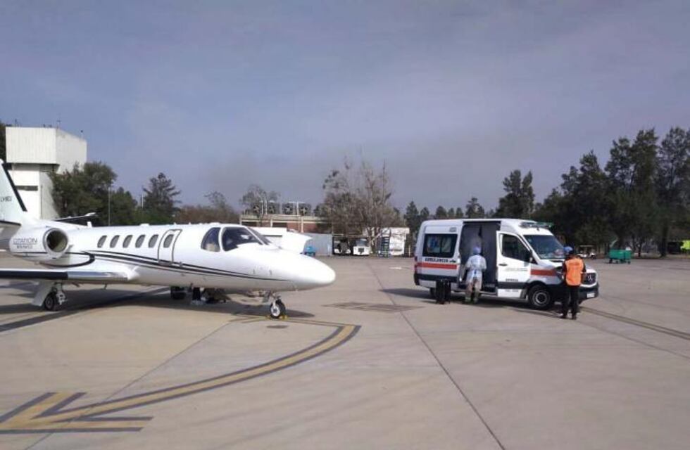 Exitoso traslado de un menor en el avión sanitario provincial